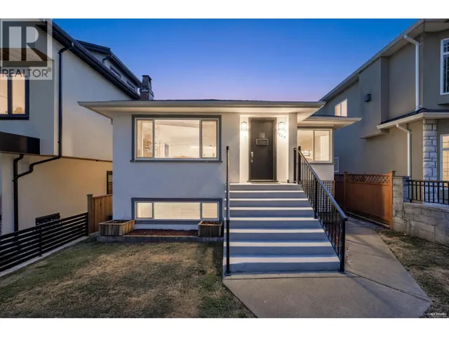 1036 NOOTKA STREET, Vancouver, British Columbia V5K4E7