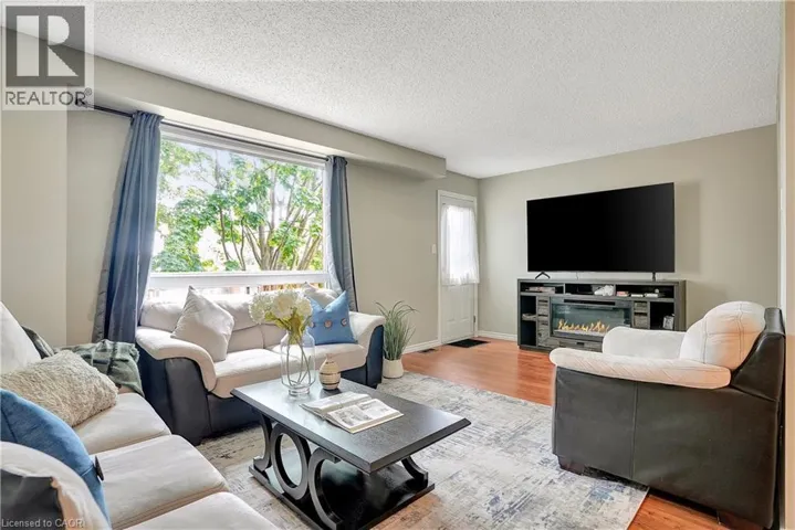 175 CEDAR Street Unit# 35, Cambridge, Ontario N1S4X9