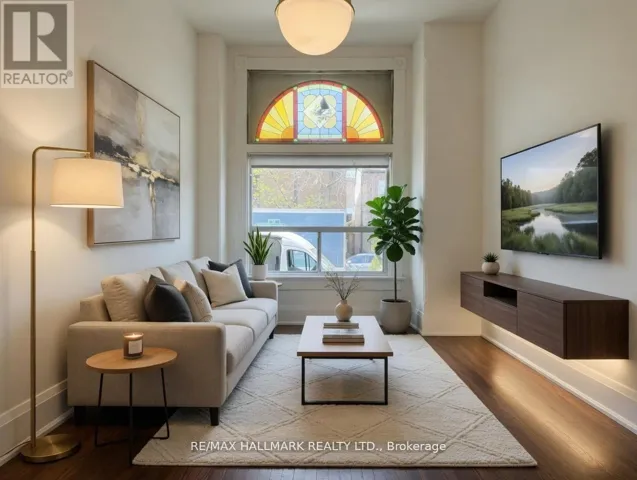 2 - 261 OSSINGTON AVENUE, Toronto (Trinity-Bellwoods), Ontario M6J3A1