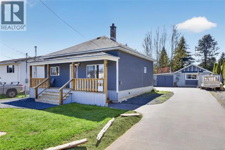 2821 Windermere Ave, Cumberland, British Columbia V0R1S0