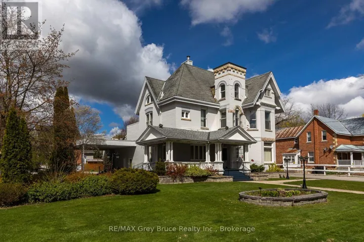 1178 4TH AVENUE W, Owen Sound, Ontario N4K4W5