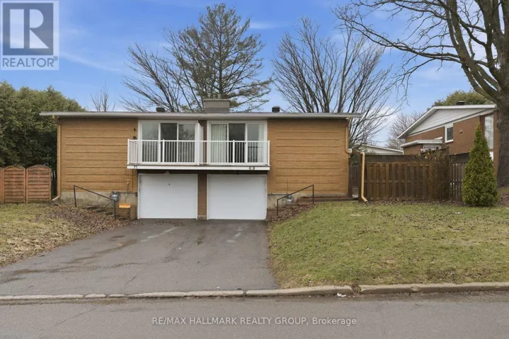 69 WOODMOUNT CRESCENT, Ottawa, Ontario K2E5P9