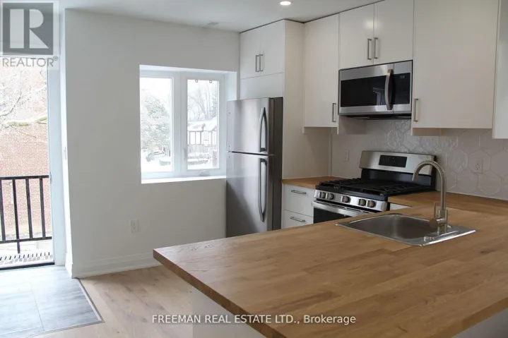 2 - 3449 YONGE STREET, Toronto (Lawrence Park North), Ontario M4N2N3