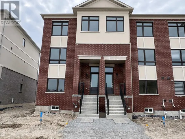 12 BIG WILLOW CRESCENT, Richmond Hill, Ontario L4E1P3