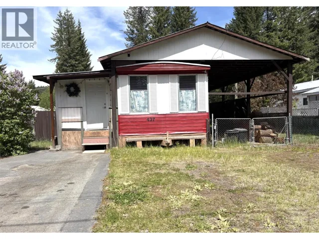 437 WILDWOOD ROAD Road, Clearwater, British Columbia V0E1N0