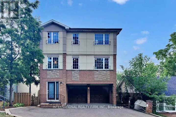 THIRD LEVEL - 6 ENGLISH STREET, Brampton (Brampton West), Ontario L6X1L6
