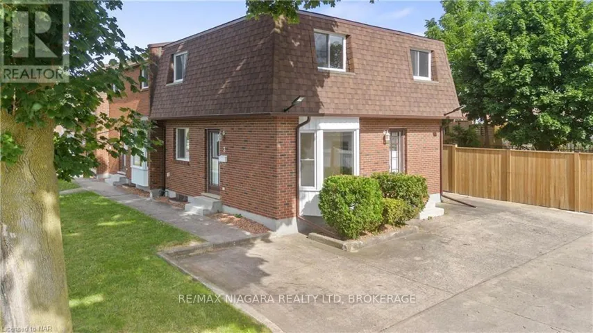 1 - 6344 DRUMMOND ROAD, Niagara Falls (Dorchester), Ontario L2G4M9