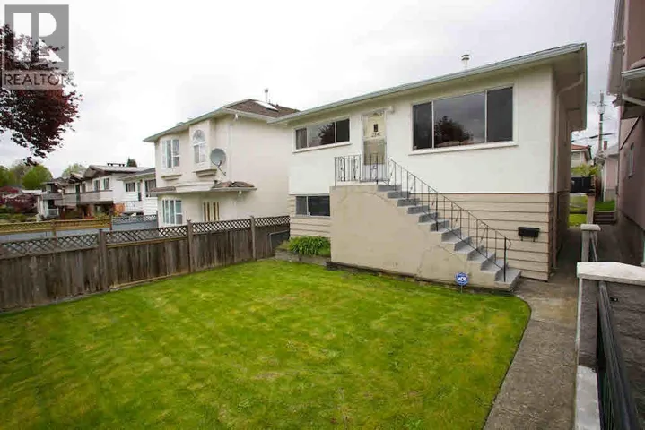 2841 CHEYENNE AVENUE, Vancouver, British Columbia V5R4R5