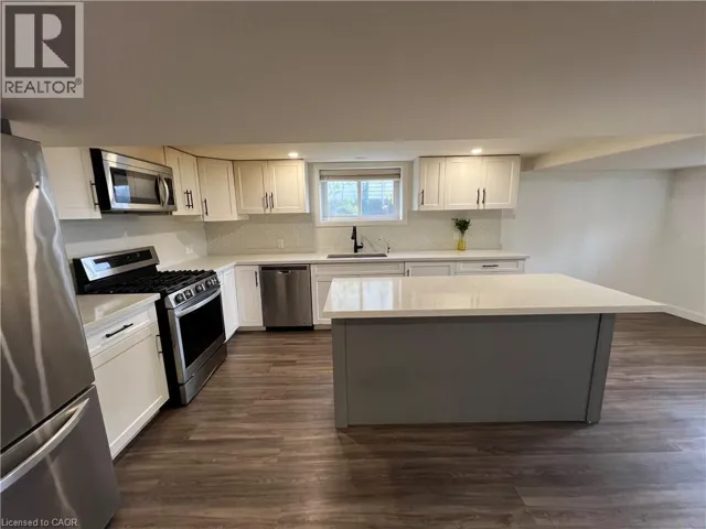 176 QUEENSDALE Avenue E Unit# Lower, Hamilton, Ontario L9A1K3