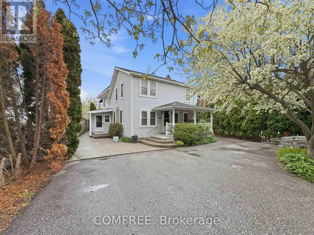 2122 OLD FRONT ROAD, LaSalle, Ontario N9J2C9