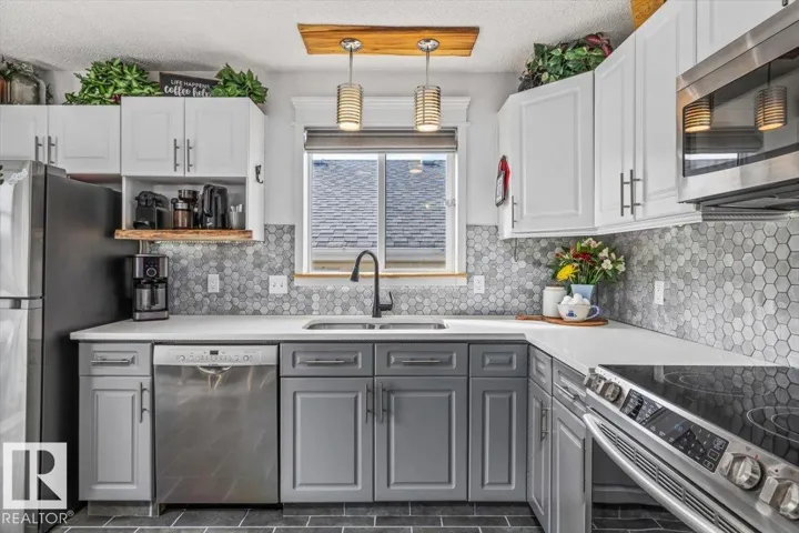 62 LA COSTA FAIRWAY CL, Stony Plain, Alberta T7Z2A5