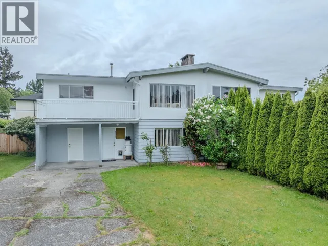 8520 ROSEDENE COURT, Richmond, British Columbia V7A2P9