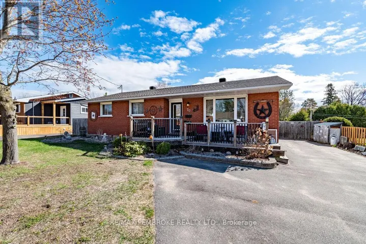 70 SELKIRK STREET, Petawawa, Ontario K8H1P4