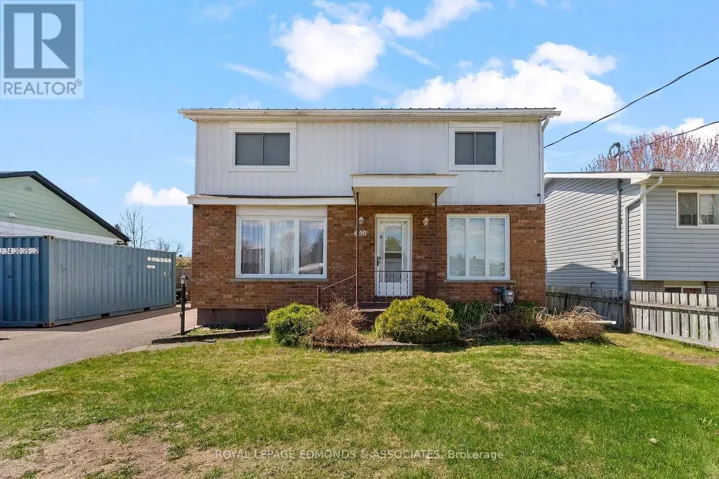 650 LORNE STREET W, Laurentian Valley, Ontario K8A6T6
