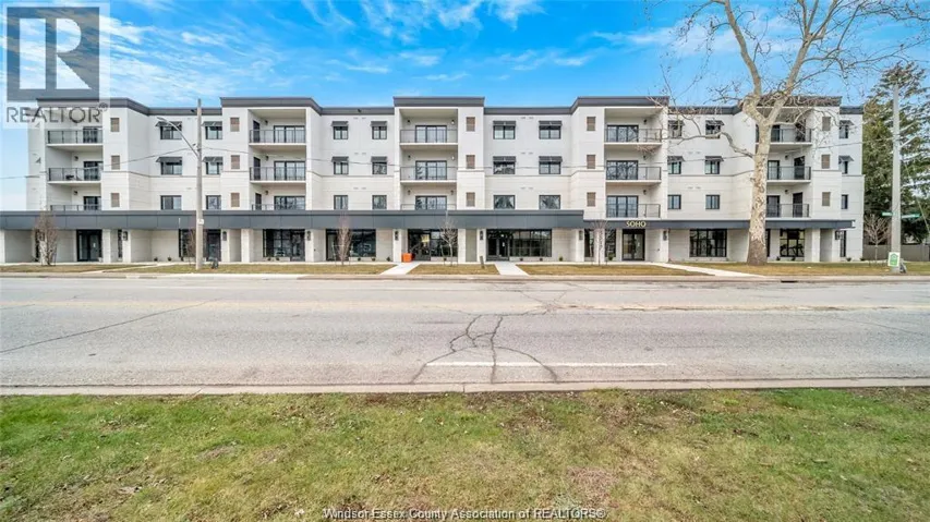 3817 Howard Ave AVENUE Unit# 217, Windsor, Ontario N9E0B5