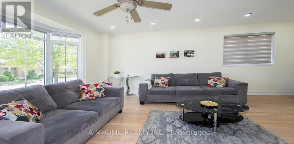 118 EMERY HILL BOULEVARD, Markham (Berczy), Ontario L6C2S5