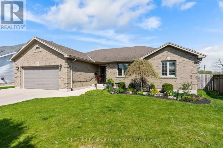 11 LEE CRESCENT, Goderich (Goderich (Town)), Ontario N7A4L3