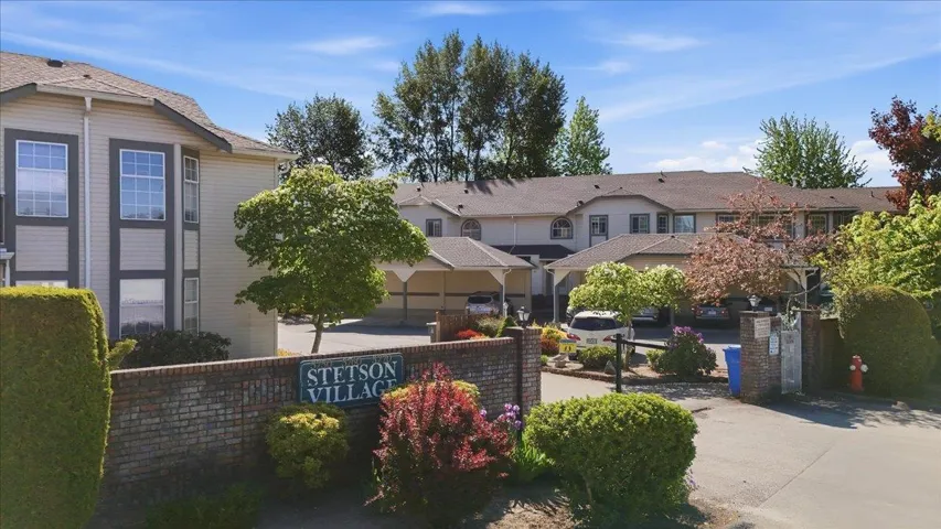 21 5750 174TH STREET, Surrey, British Columbia V3S7K3