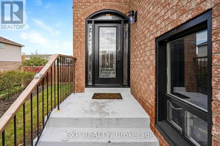 43 FLORIBUNDA CRESCENT, Brampton (Bramalea West Industrial), Ontario L6T4R9