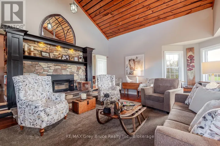 130483 GLEASON LAKE ROAD, Georgian Bluffs, Ontario N0H2T0