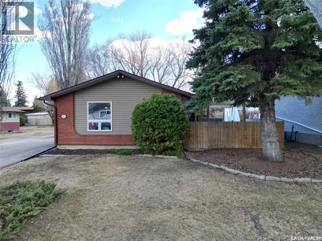 2550 MacDonald AVENUE, Prince Albert, Saskatchewan S6V2V9