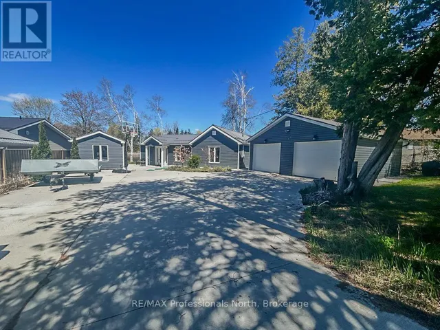 652 ROBEL DRIVE, Selwyn, Ontario K0L1T0