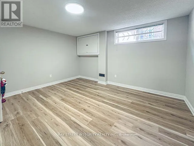 188 OLIVE AVENUE, Toronto (Willowdale East), Ontario M2N4P4