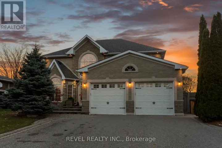70 APPLEWOOD CRESCENT, Whitby (Blue Grass Meadows), Ontario L1N2E6