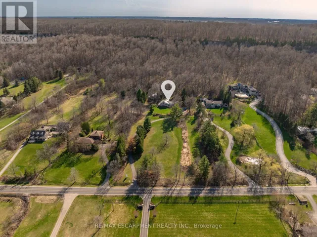5086 WALKERS LINE, Burlington, Ontario L7M0R1