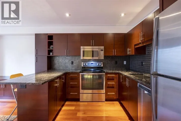 44xx W 7TH AVENUE, Vancouver, British Columbia V6R1X1