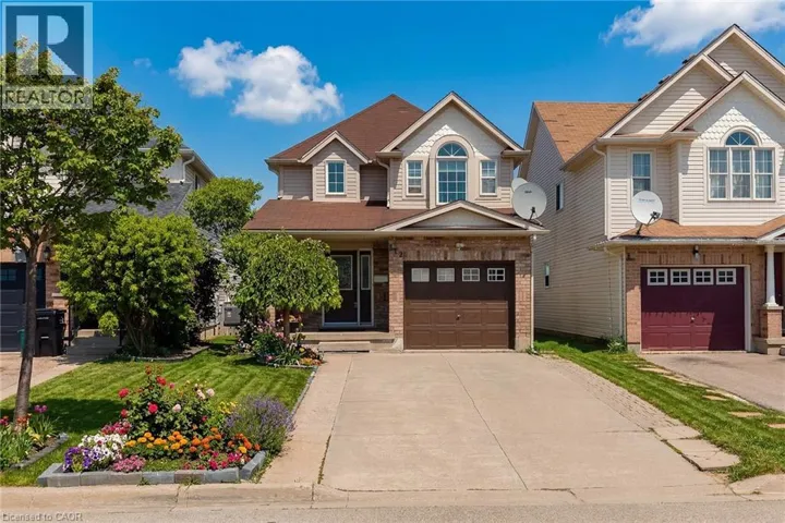 512 SNOWDROP Court, Kitchener, Ontario N2E4G4
