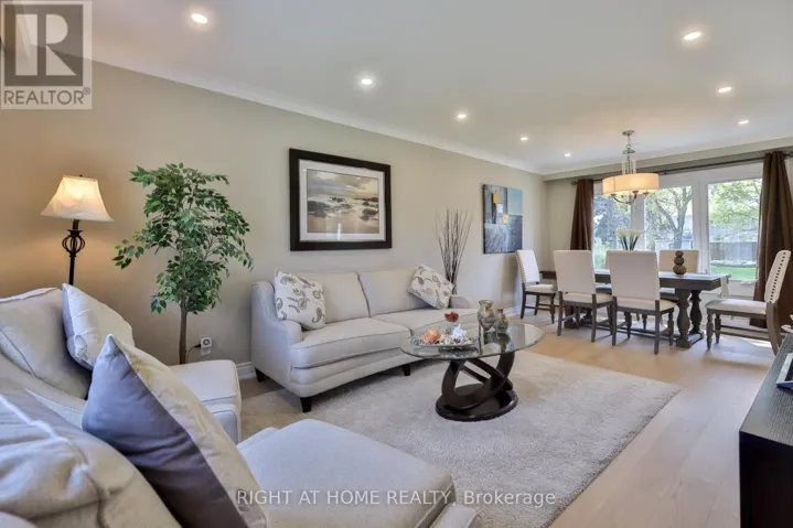 60 ARAGON AVENUE, Toronto (Tam O'Shanter-Sullivan), Ontario M1T1X9