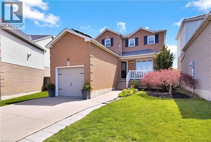 51 CARTIER Crescent, Hamilton, Ontario L8W3L8