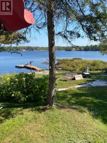 42 WEST HAM LAKE ROAD, Killarney, Ontario P0M1A0