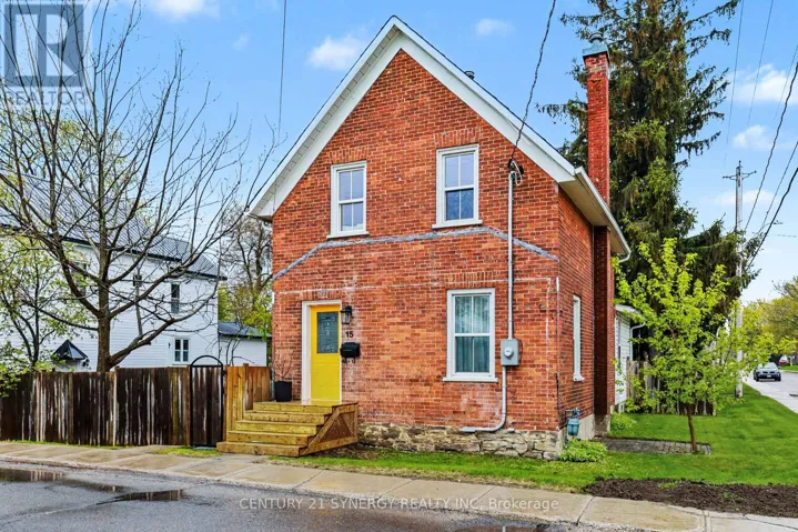 15 ALFRED STREET, Smiths Falls, Ontario K7A4H6