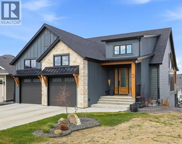 5 Sweetgrass Place, Sylvan Lake, Alberta T4S0S5