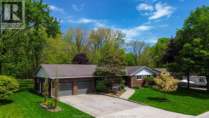 2220 BONDY AVE, LaSalle, Ontario N9H1J2