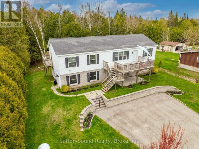 21 CARDINAL AVENUE, South Bruce Peninsula, Ontario N0H2T0