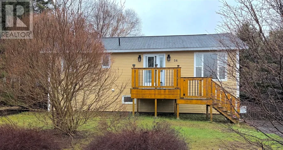 24 Hillview Avenue, Pasadena, Newfoundland & Labrador A0L1K0