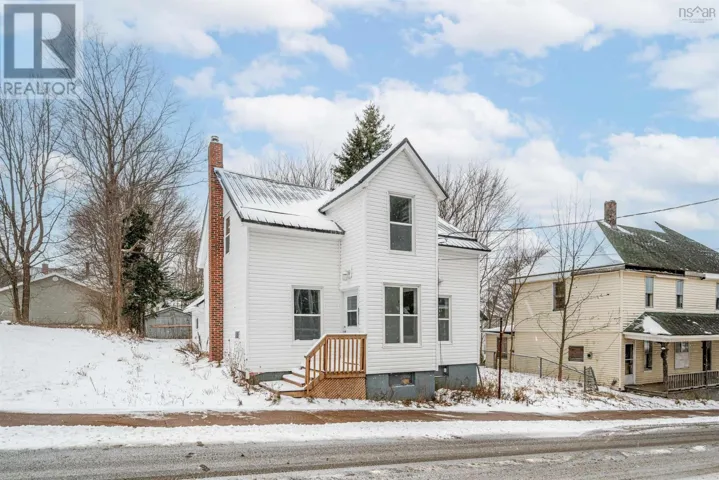 221 MacLean Street, New Glasgow, Nova Scotia B2H4M8