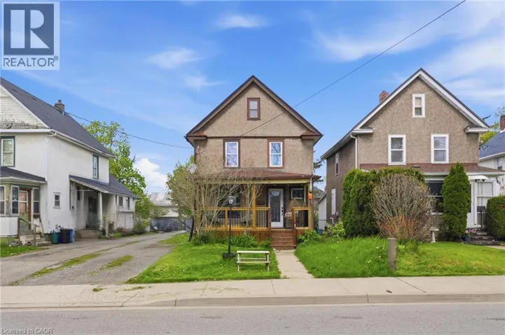 54 EVAN Street, Welland, Ontario L3B3V5