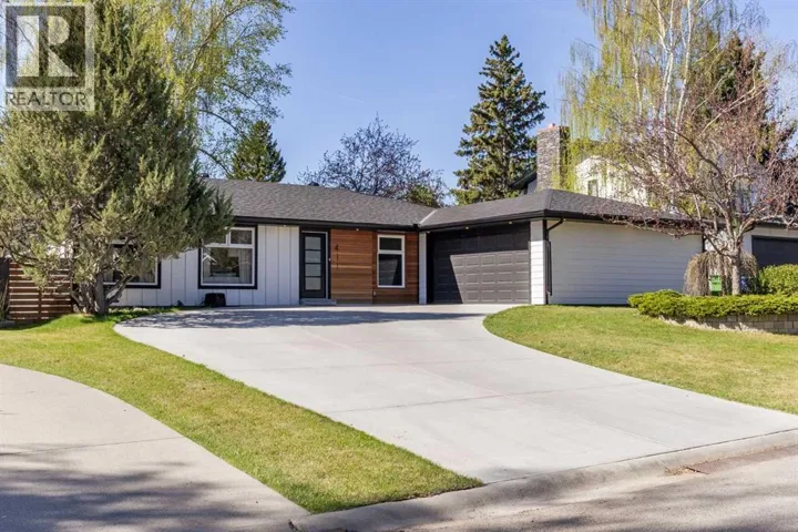 411 Canterbury Place SW, Calgary, Alberta T2W2B6