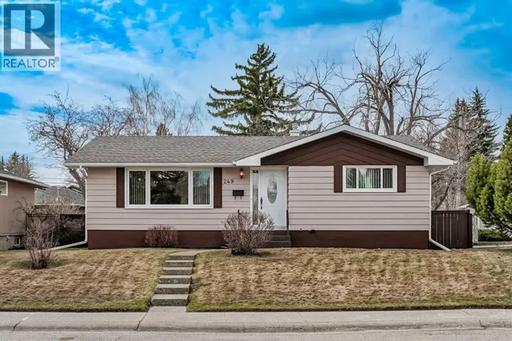 249 Westminster Drive SW, Calgary, Alberta T3C2T7