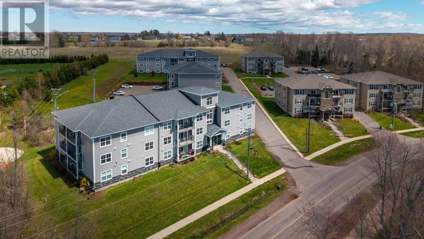 213 212 Shakespeare Drive, Stratford, Prince Edward Island C1B4B7