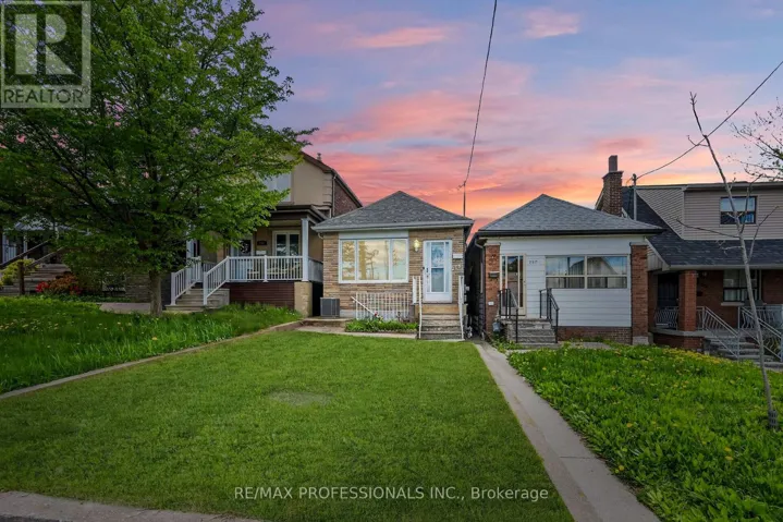 278 CALEDONIA ROAD, Toronto (Caledonia-Fairbank), Ontario M6E4T3