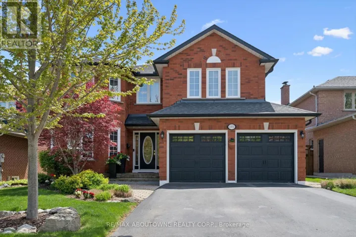 2372 SAUGEEN ROAD, Oakville (RO River Oaks), Ontario L6H5X9
