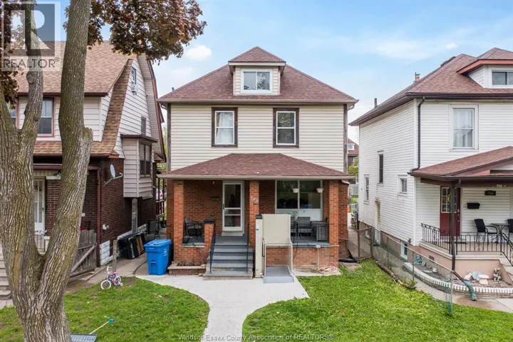 748 MOY, Windsor, Ontario N9A2N6