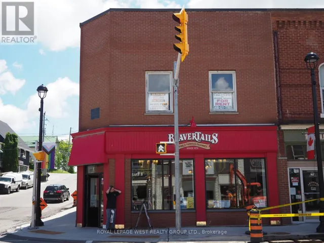 69 MAIN STREET E, Huntsville (Chaffey), Ontario P1H2B8