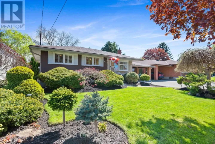 12 GLENVIEW AVENUE E, St. Catharines (Vine/Linwell), Ontario L2N2Z6