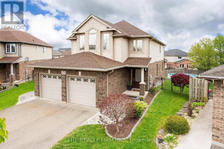 2237 CARDINAL COURT, London South (South U), Ontario N6M0C2